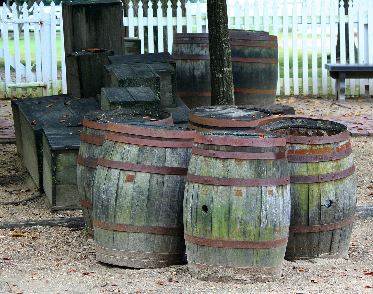 Creative Ways to Repurpose Old Wooden Crates
